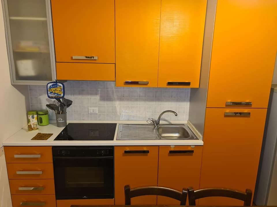 I Salotti Del Principe Apartment Palermo Luaran gambar